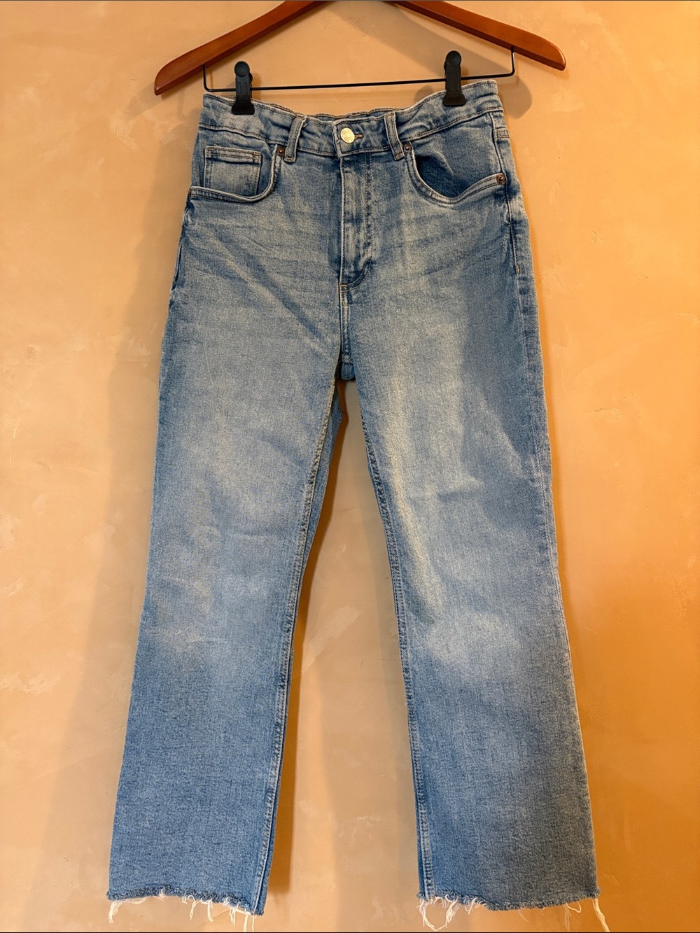 Zara Women Light Blue Slim Straight Jeans Size 6